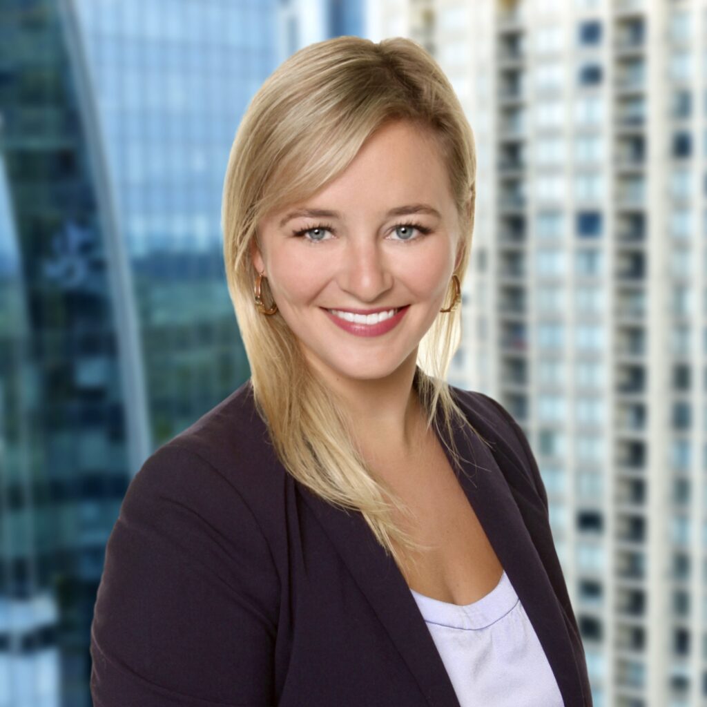Cori Nutall, CCIM Headshot