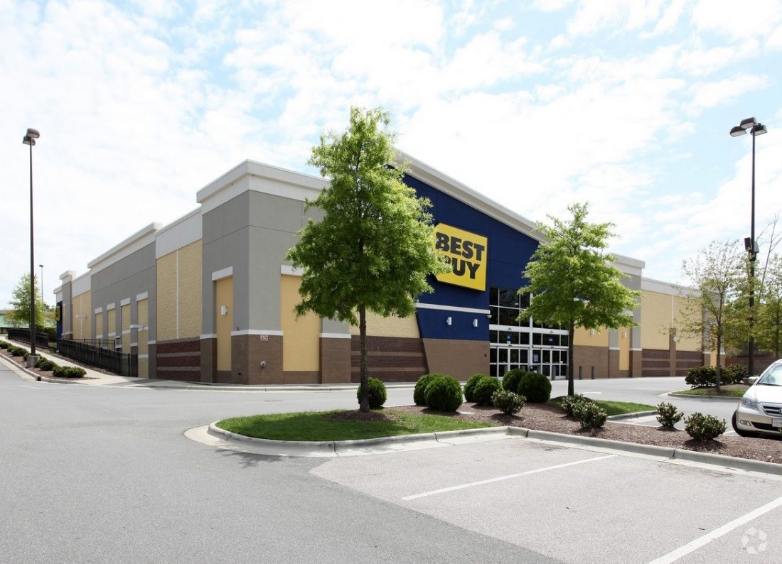 Shoppes at Alexander Place welcomes new anchor tenant, Planet Fitness